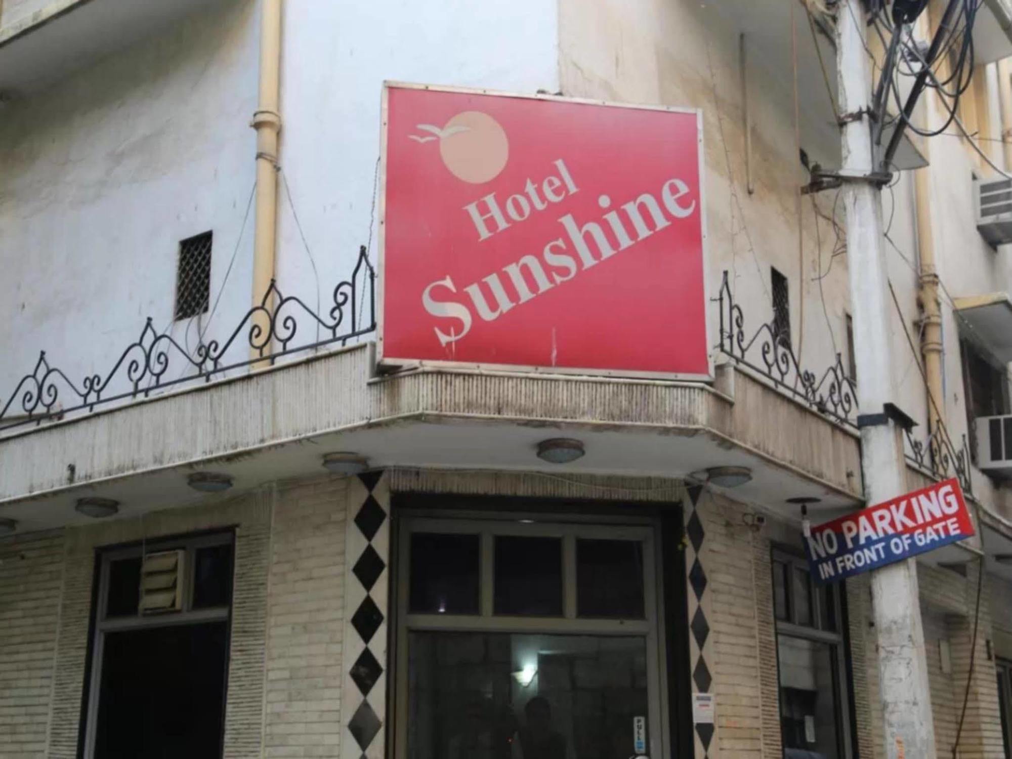 Hotel Sunshine New Delhi Exterior photo